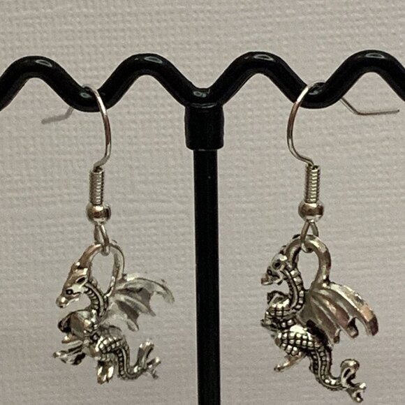Dragon Earring, Punk Earring, Goth Earring, Dragon Jewelry, Gift Idea - Picture 5 of 7
